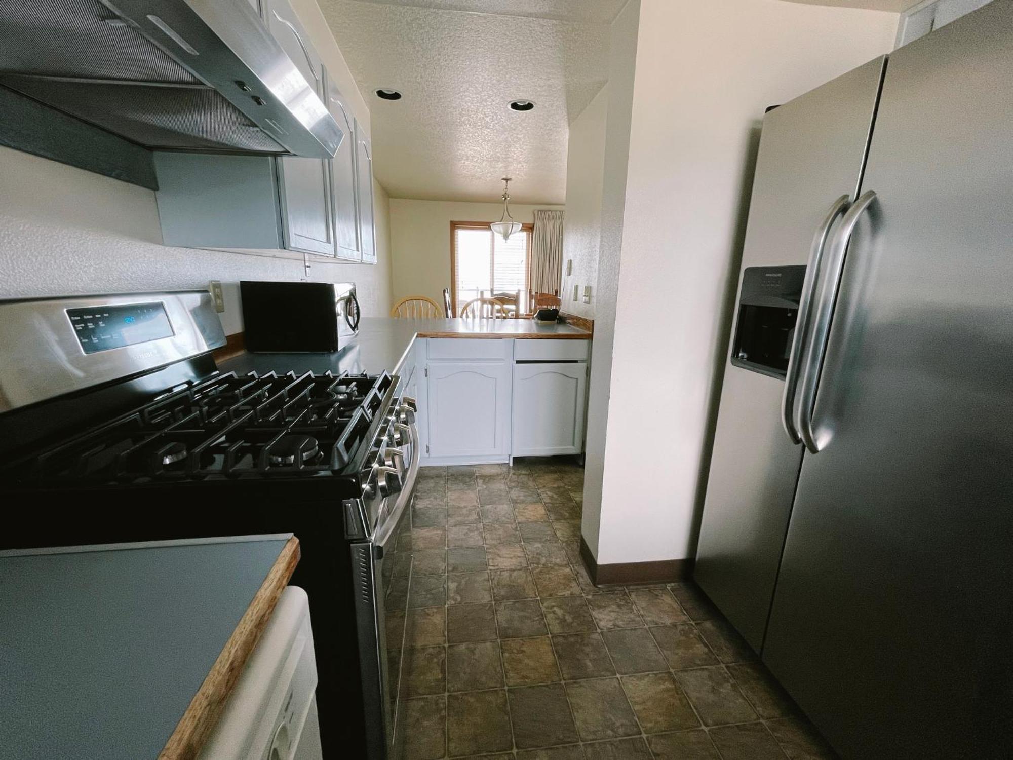 Sandcastle Beachfront Lincoln City Room photo